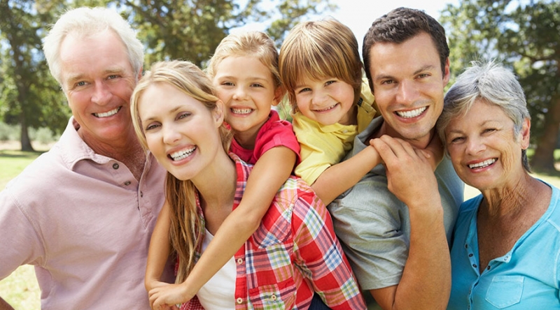 Dentes Bonitos em Qualquer Idade!